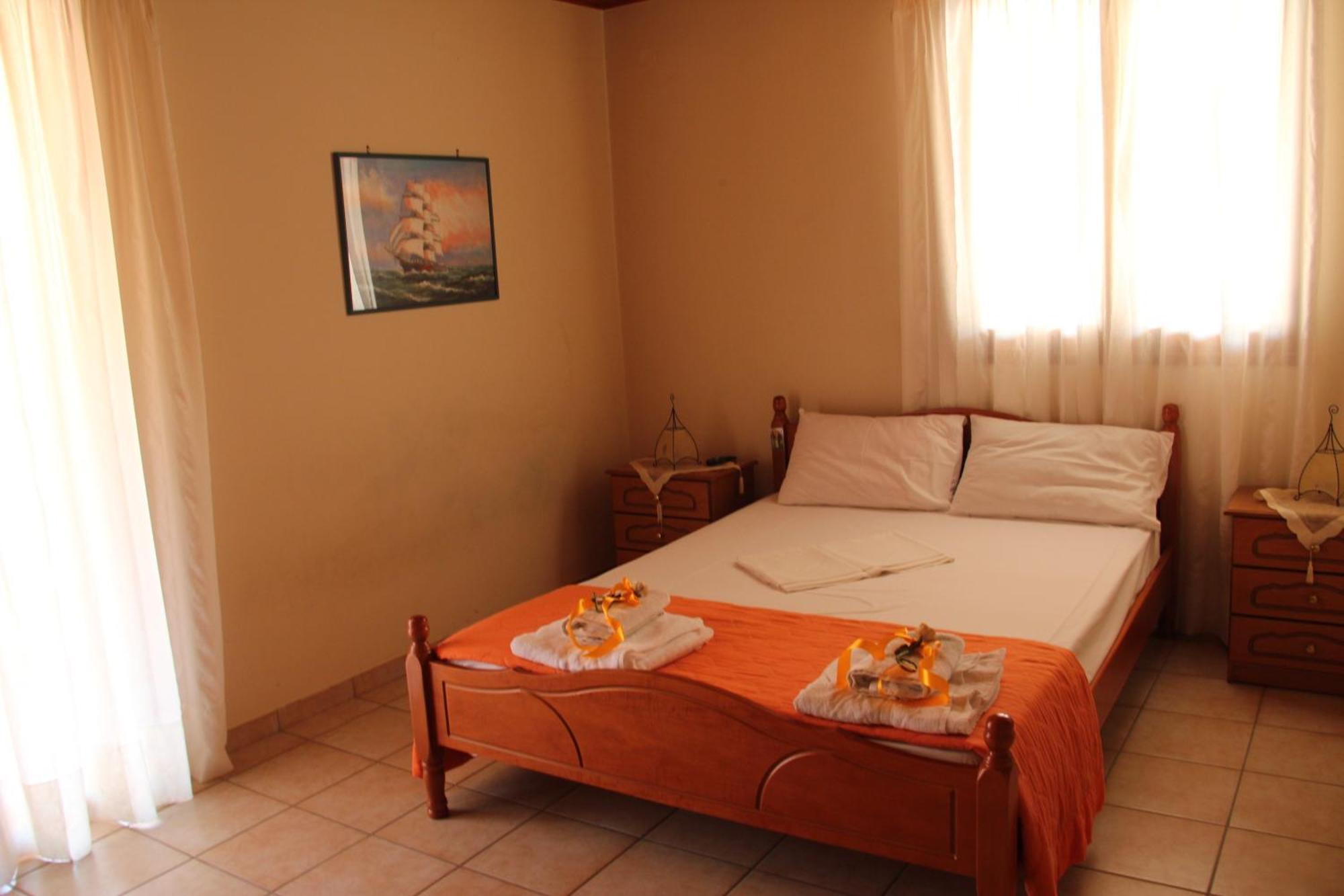 Stis Kyra - Vasilikis Appartement Ioannina Buitenkant foto