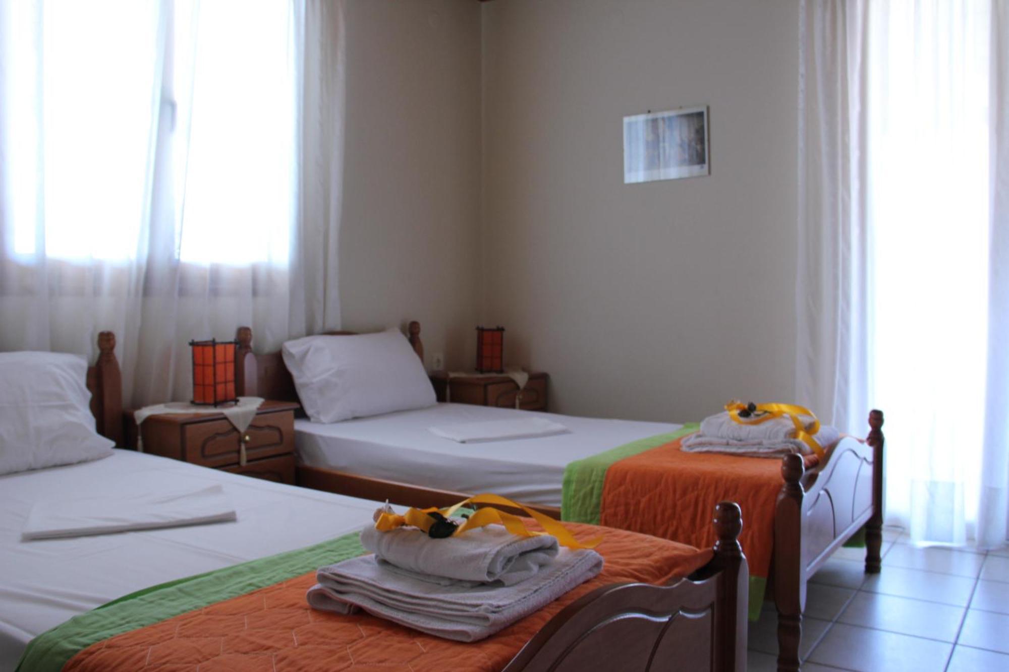Stis Kyra - Vasilikis Appartement Ioannina Buitenkant foto