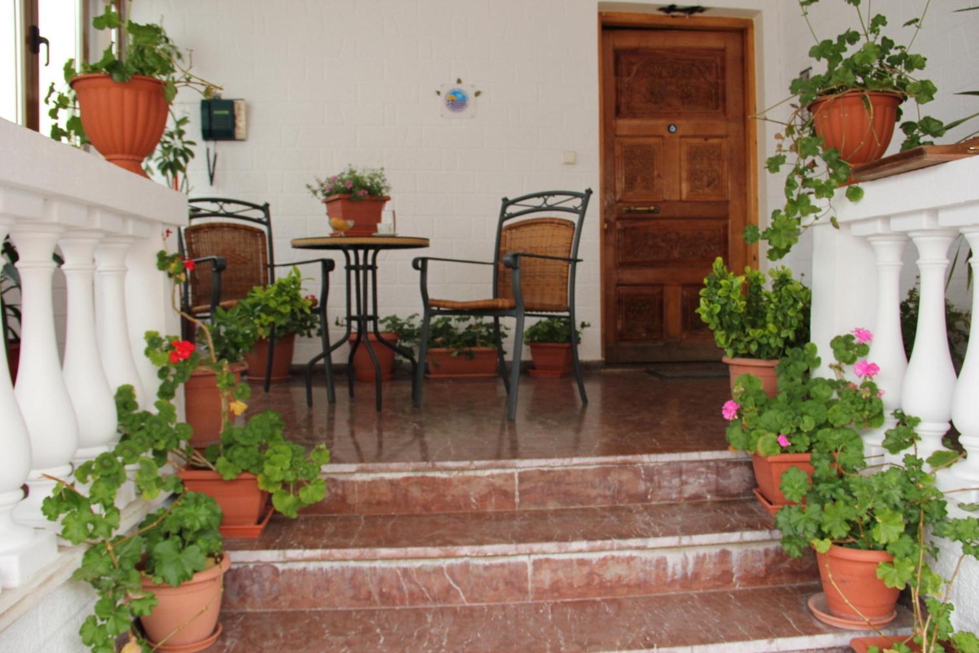 Stis Kyra - Vasilikis Appartement Ioannina Buitenkant foto