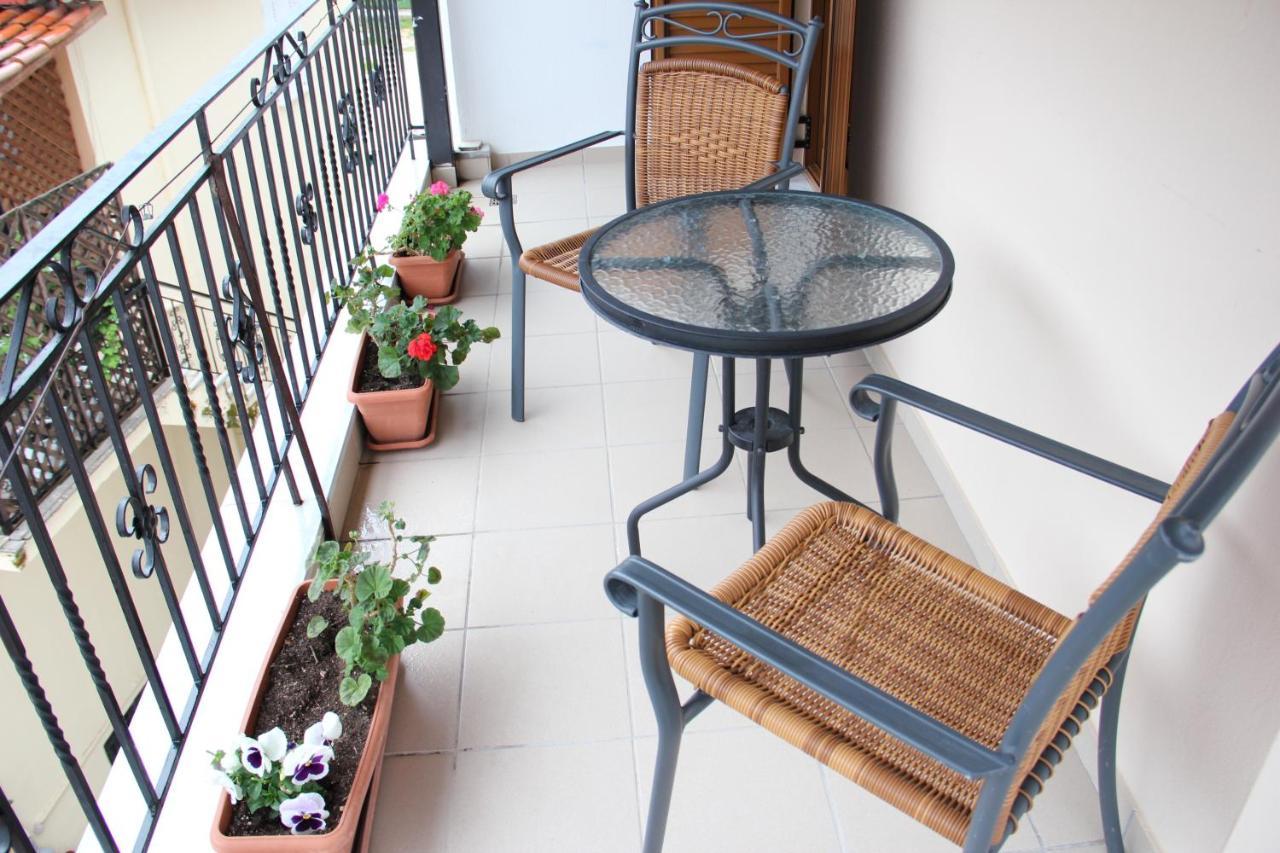 Stis Kyra - Vasilikis Appartement Ioannina Buitenkant foto